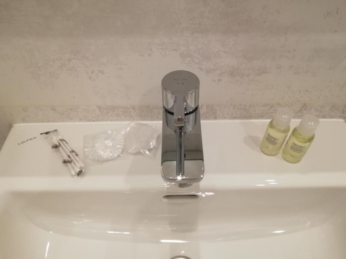 Lux Apartment, Near Metro Vasylkivska キエフ エクステリア 写真