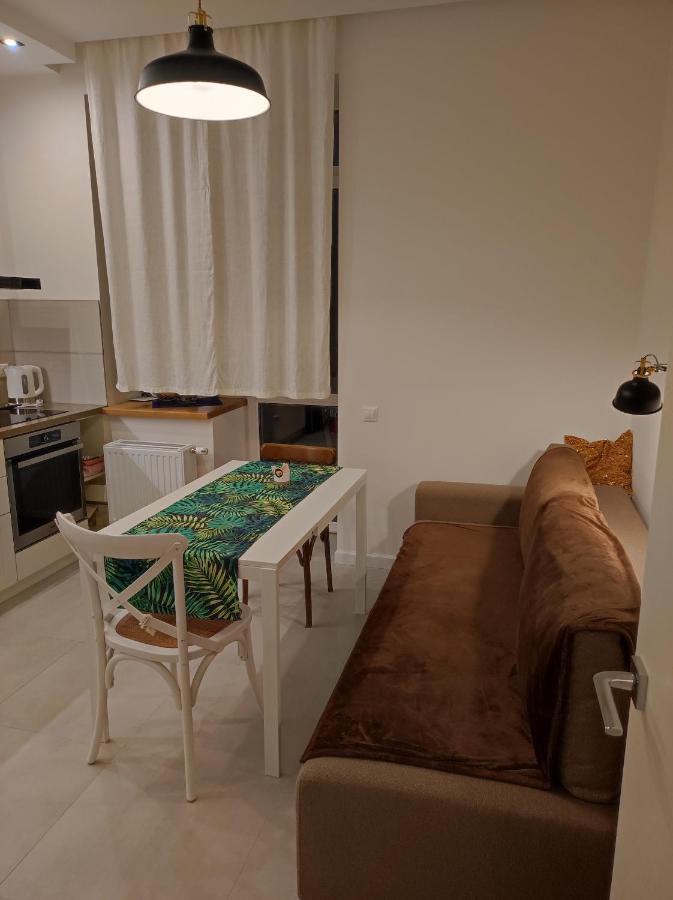 Lux Apartment, Near Metro Vasylkivska キエフ エクステリア 写真
